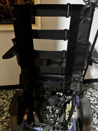 Silla de ruedas eléctrica sin batería