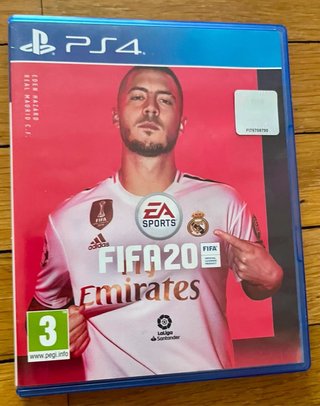 PS4 500GB Negra + 5 Juegos + Mandos