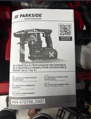 Taladro percutor Parkside con accesorios
