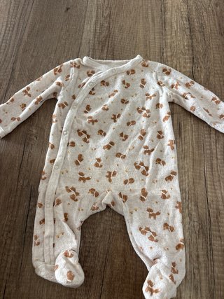 Lote 4 pijamas bebé 1 mes