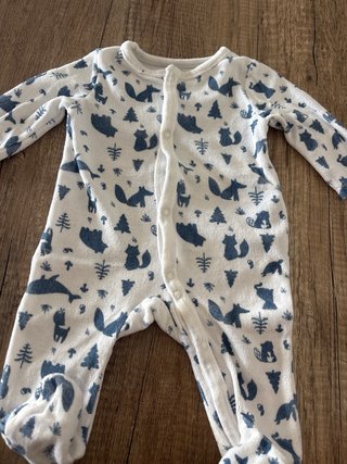 Lote 4 pijamas bebé 1 mes