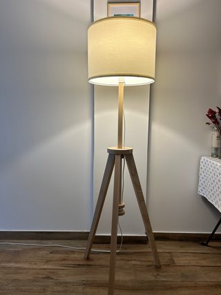 Lámpara de pie Ikea Lauters Madera