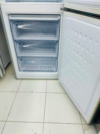 Nevera marca Beko 6mess garantía con transporte