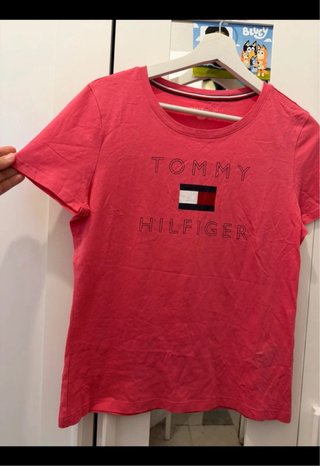 Camiseta nueva tommy hilfiger