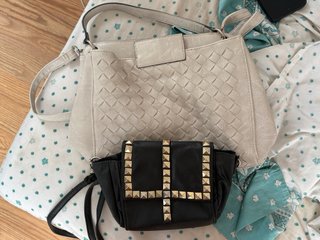 Pack de 2 bolsos de mujer: beige trenzado+negro