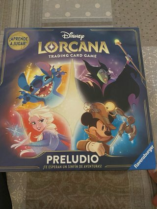 Album y mas de 800 cartas de Lorcana