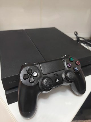 PS4 (PlayStation 4) Negra