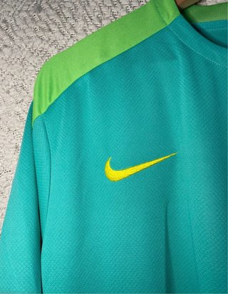 Camiseta Brasil Nike Talla XL
