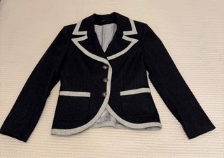 Elegante chaqueta paño 50% lana gris
