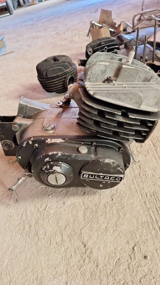 Motor Bultaco sin carburador