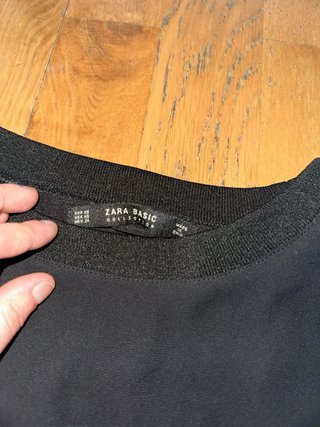 Blusa Zara Negra Manga Campana Talla XS