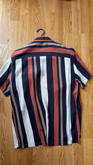 Camisa Bershka rayas manga corta