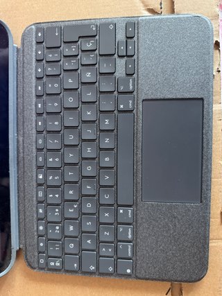 Funda Teclado Logitech Combo Touch iPad 10 Gen A16