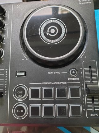 Controlador DJ Pioneer DDJ-200 Negro