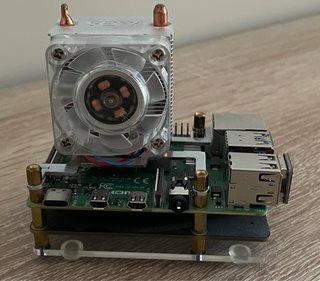 Raspberry Pi 4 8GB RAM + SSD 1TB + SD 64GB