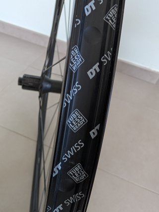 Ruedas DT Swiss Performance LN Carretera