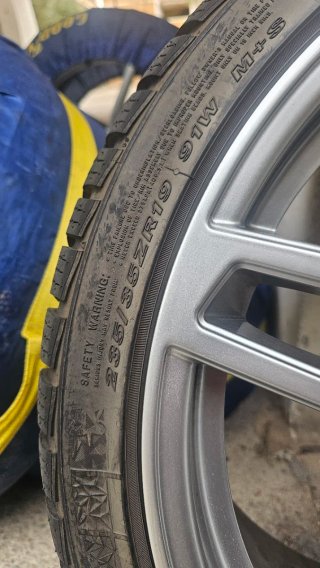 Llantas AEZ 19"