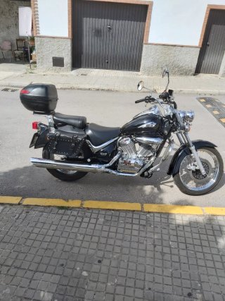 Moto Cruiser Negra Grande