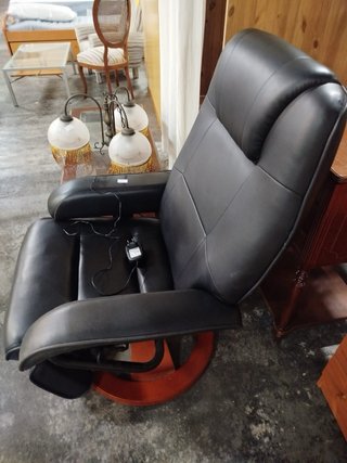 Sillón masaje reclinable giratorio negro