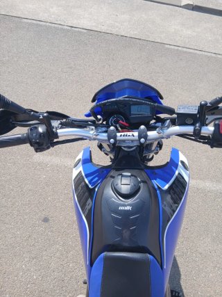 Yamaha XT660R azul