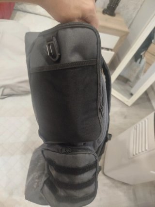 Mochila de gimnasio negra y gris
