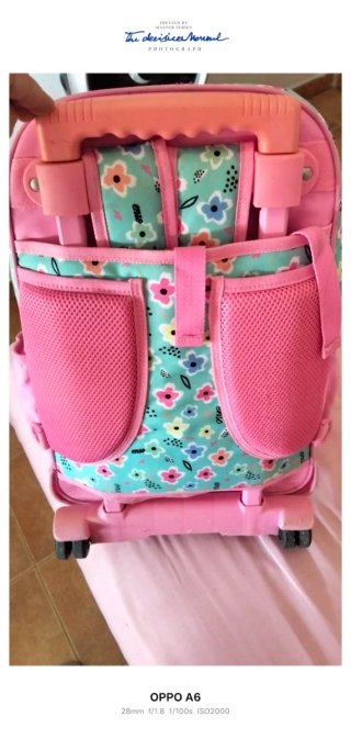 Mochila escolar floral Enso