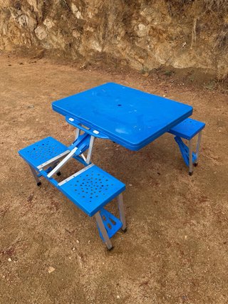 Mesa Plegable Camping Azul y Plata