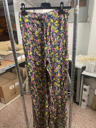 Vestiti 2,50 cad.
