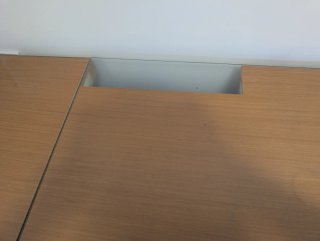Escritorio, Silla y Estantería