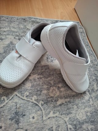 Zapatos de cocina blancos