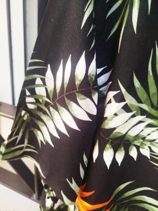 2 camisas hawaianas. Nuevas.