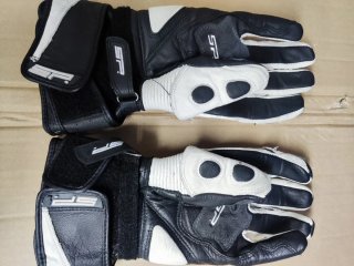 Guantes Alpinestars Moto Negros y Blanco