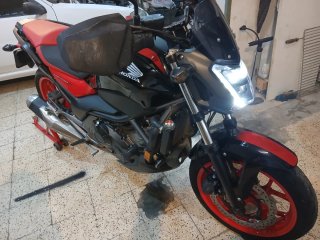 Honda NC 750 SA Naked Negra/Roja