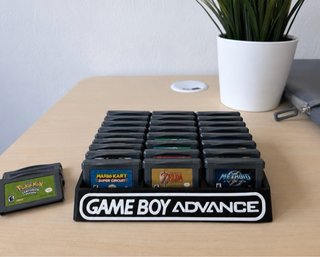 Almacenamiento para 20 juegos Game Boy Advance