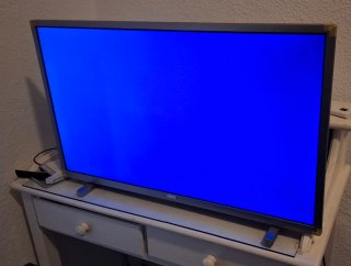Philips 32 HD LED TV (32PHS5525/12) + Mando
