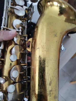 Saxofón King Cleveland 613