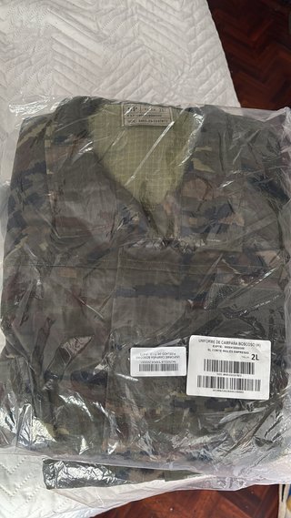 Uniforme de campaña El Corte Inglés Talla 2L