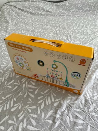 Móvil musical para cuna