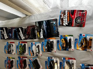 Colección Coches Hot Wheels Nuevos en Caja