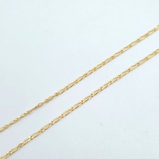 Cadena Alterna 1x1 de oro de 18k. 2.58 g. 47cm.