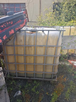 Lote  Depósitos IBC 1000L