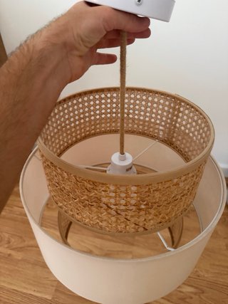 Lámpara de techo de ratán y tela