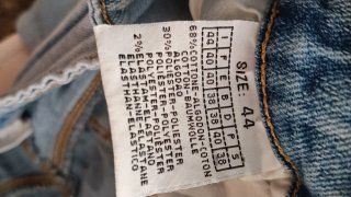 Pantalones vaqueros push up ajustados