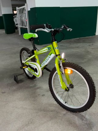 Bicicleta infantil verde CONOR Rocket