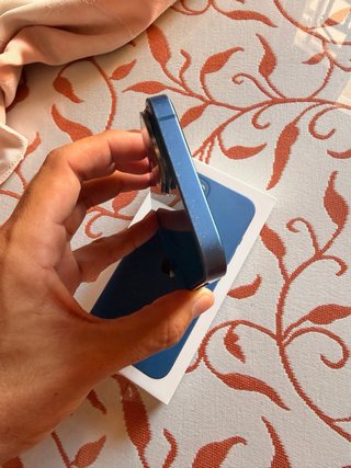 iPhone 13 Apple