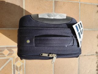 Conjunto dos piezas maleta y bolso de viaje