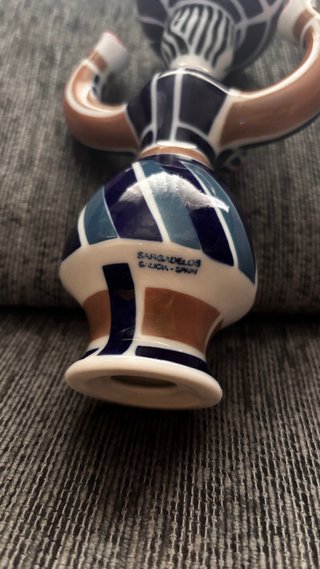 Figura Sargadelos Mujer Cesta