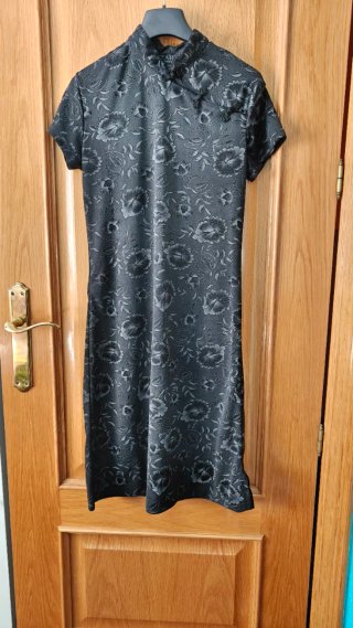 Vestido Zara floral negro