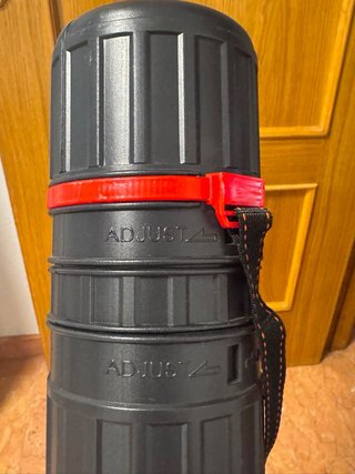 Tubo Portaplanos Negro con Tapa Roja