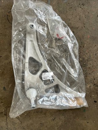 Brazo delantero derecho nuevo BMW M3 E46